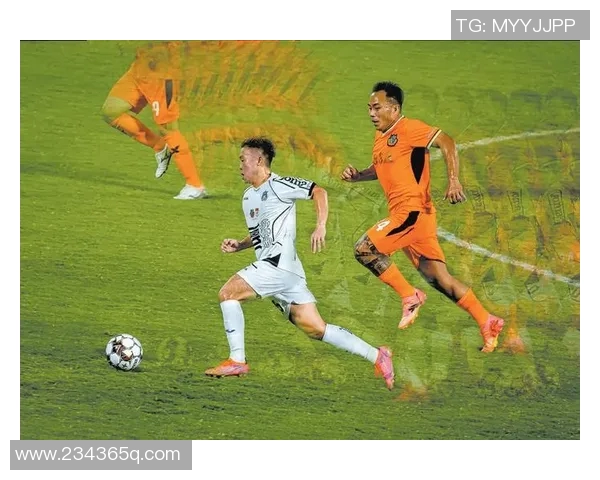 描绘足球明星的魅力与风采让我们一起畅想他们的独特形象与风格 描绘足球明星的魅力与风采让我们一起畅想他们的独特形象与风格